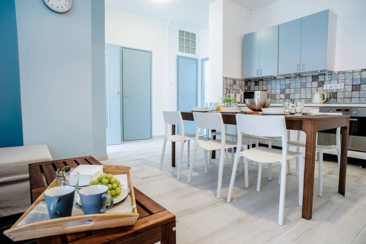 New With 3 Bedrooms, A/c And Balcony Apartment Budapest